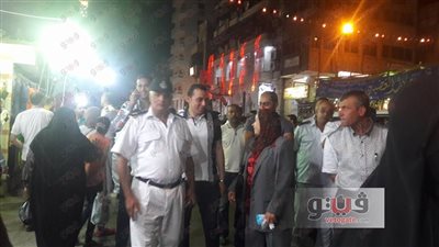 بالصور.. حي عرب بورسعيد يشن حملة إشغالات ليلية بـ«الثلاثيني»