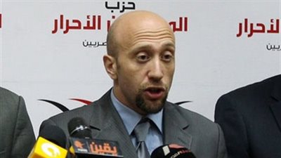 بدء المؤتمر الأسبوعي للمصريين الأحرار بمقره الرئيسي