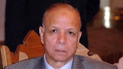 محافظ القاهرة يتفقد هيئة النظافة ويجتمع بالموظفين