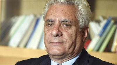 المعارضة الجزائرية تكشف عن مرشحها التوافقي للرئاسة