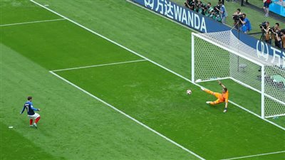 «جريزمان» يتقدم بالهدف الأول لفرنسا أمام الأرجنتين (فيديو)