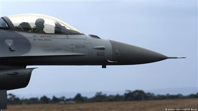 أستراليا تعلق ضرباتها الجوية في سوريا بعد تهديدات روسية