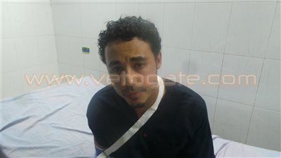 بالفيديو والصور.. طالب جامعي يعتدي على طبيب بمستشفى كفر الشيخ