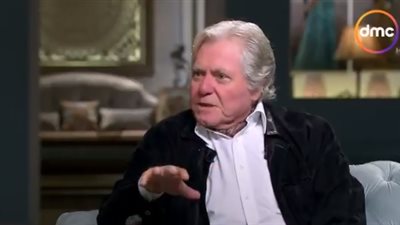 حسين فهمي: بوست يد ليلى مراد وقولت لها: «أنا حبيت السينما عشانك»