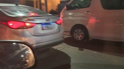 سيارة بلوحات 