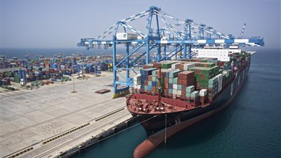 موانئ البحر الأحمر تستقبل 91 ألف راكب من العمالة المصرية بالخليج