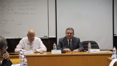 وزير قطاع الأعمال يطلق أول برنامج تدريبي لمحاسبة التكاليف