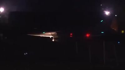 لحظة انطلاق طائرات «الرافال» الفرنسية لضرب سوريا (فيديو)