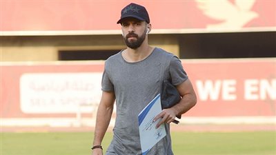 الأهلي يوضح سبب إدراج اسم عبد الله السعيد بقائمته الأولية