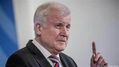 وزير داخلية ألمانيا: شروط صارمة لعودة جهاديي «داعش» الألمان