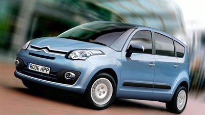 فرنسا تتفوق على الصين في سوق السيارات وتبيع مليون سيارة بأوروبا