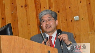 عالم ياباني يكشف تأثير المادة الوراثية على نمو الإنسان بجامعة أسيوط