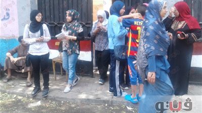 «الديناميكا» يرسم البسمة على وجوه طلاب الثانوية.. ضبط طالب نشر البوكليت على الإنترنت.. تأخر فتح لجنة في «أكتوبر» بسبب ضياع مفتاح بوابة المدرسة.. وإصابة مراقب بمغص معوي في المنيا