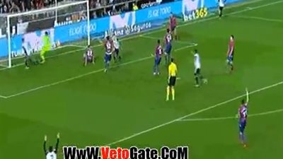 فالنسيا يخطف المركز الثالث بفوز مثير على ليفانتي 3/ 1 (فيديو)