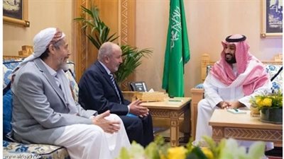 مراقبون يرصدون لقاء ولي العهد السعودي بقيادات «إخوان اليمن»