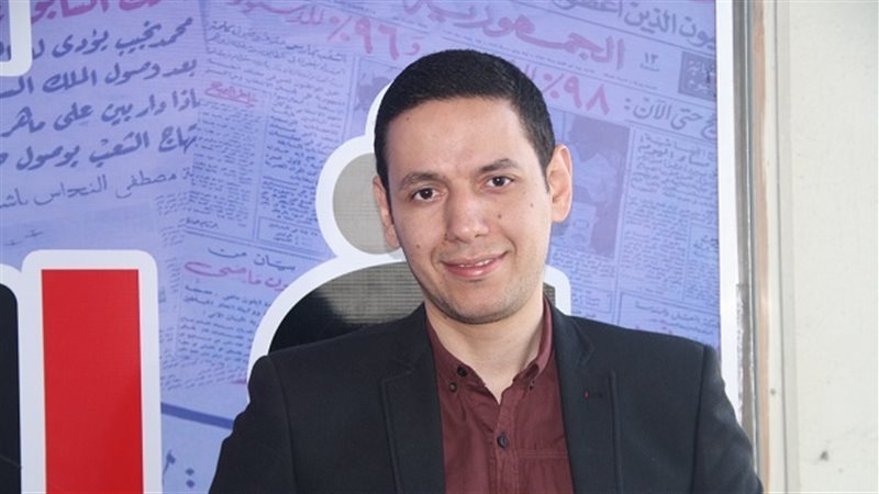 الدكتور محمد حلمى