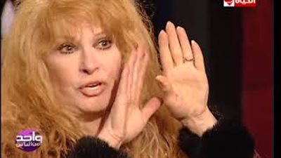 بالفيديو.. نيللي عن عدم وجود زوج في حياتها: «بعد الشر عليا»