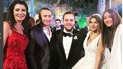 نجوم ونجمات الفن في حفل زفاف نجل المنتج صادق الصباح (فيديو وصور)
