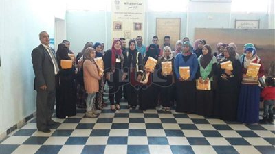 انطلاق الدورة التدريبية لريادة الأعمال بالبحر الأحمر (صور)