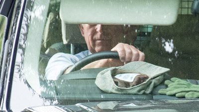 بالصور.. ملكة بريطانيا تقضي عطلتها الصيفية تزامنا مع ذكرى وفاة ديانا