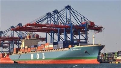 التحقيق في ضبط شحنة أسلحة شبيهة بأسلحة داعش في سفاجا