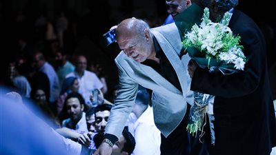 15 صورة ترصد احتفال عمر خيرت بافتتاح «ساقية البروج» (صور)