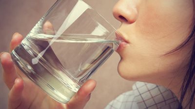 الماء يحافظ على سلامة جسمك ويمنحك شبابا دائما