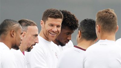 بالصور.. لاعبو البايرن يختتمون تدريباتهم استعدادا لريـال مدريد