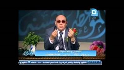 بالفيديو.. مبروك عطية يغلق الهاتف في وجه متصل هاجم مخرجة برنامجه