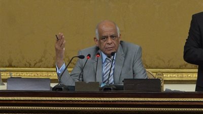 عبدالعال يحيل عددا من مشروعات القوانين إلى اللجان المختصة