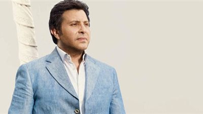 هاني شاكر يشاهد الليلة الـ100 من العرض المسرحي «سلم نفسك»