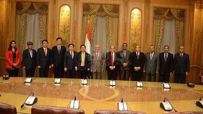 تعاون مصري كوري لإنشاء مصنع للأجهزة الطبية (صور)