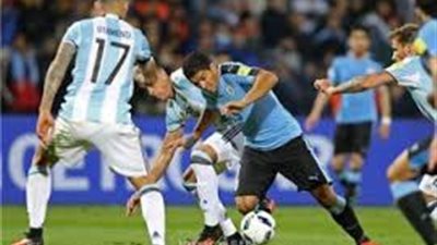الأرجنتين يسقط في فخ التعادل السلبي أمام أوروجواي