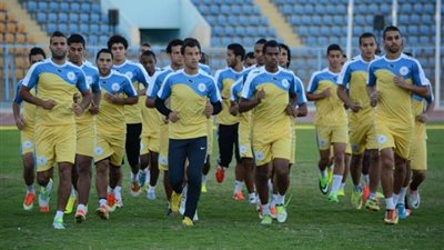 الإسماعيلي يتوجه للفيوم بكبار نجومه بعد العفو استعدادًا للمقاصة