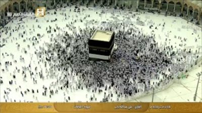 بث مباشر.. صلاة الفجر من بيت الله الحرام