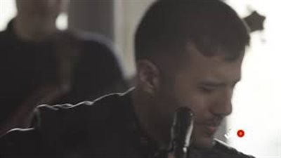 حمزة نمرة يتألق بتوزيع جديد لـ«دار يا دار» في ريمكس (فيديو)