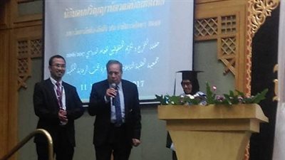 شيخ الأزهر يقرر تخصيص منح دراسية لطلاب تايلاند المتفوقين