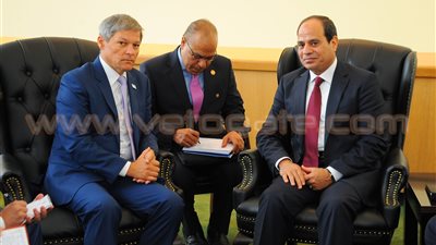 تفاصيل 3 لقاءات رئاسية في نيويورك.. السيسي يبحث تعزيز العلاقات الاقتصادية والتجارية مع رومانيا.. يتلقى دعوة لزيارة مقدونيا مطلع 2017.. ورئيس وزراء مالطا يؤكد دور مصر المحوري