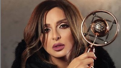 زوج أنغام يهنئها بألبومها الجديد.. والمطربة: «مبروك علينا يا حبيبي»