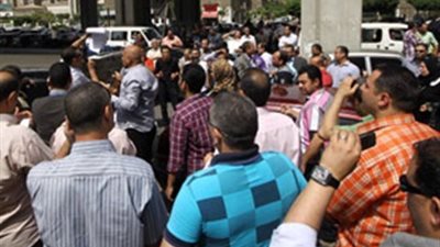 المعلمون المتقاعدون على المعاش بالدقهلية يهددون بالاعتصام أمام المالية