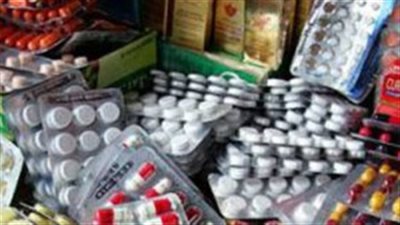 ضبط راكب روماني حاول تهريب أدوية علاج للسرطان بمطار القاهرة