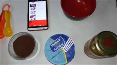 بالفيديو.. ماسك الشيكولاتة لمحاربة التجاعيد وشد الجلد