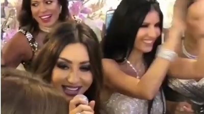 لطيفة ونانسي عجرم تشعلان حفل زفاف نجل صادق الصباح بــ«بحب في غرامك».. (فيديو)