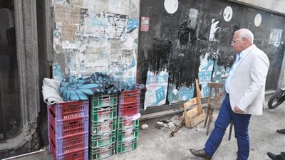 بالصور.. محافظ بورسعيد يبدي استياءه من مستوى «الفريبور» بالشرق