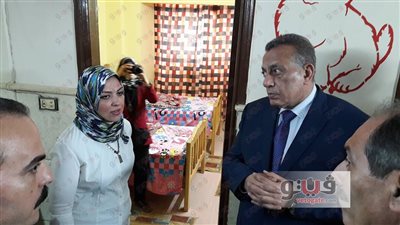 بالصور.. محافظ الجيزة يزور مستشفى إمبابة ودار أيتام في أول أيام العيد