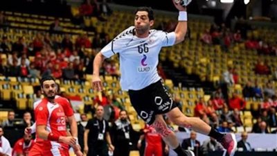 الأحمر يتصدر قائمة هدافين 