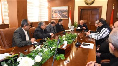 الغضبان يعقد اجتماعا لمناقشة تنظيم الأعمال الخاصة بشركة بورسعيد للتنمية السياحية