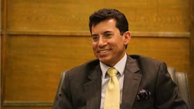 الإثنين.. وزير الرياضة يفتتح مصنع النجيل الصناعي بالهايكستب