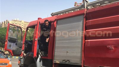 بالصور.. السيطرة على حريق بمقلب قمامة في الإسماعيلية