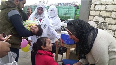 «وكيل صحة الفيوم» تتفقد الفرق الطبية الثابتة (صور)